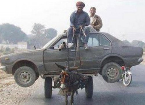 27 Questionable Car Moments That We Want No Part Of