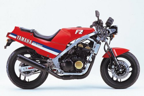 ヤマハ「FZ400R」の系譜｜満を持してデビューを果たした本格レプリカ【バイクの歴史】