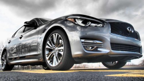 10 Korean And Japanese Luxury Cars That Have Depreciated Into Affordable Bargains