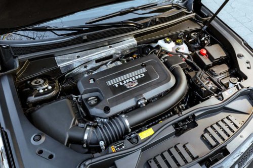 キャデラックXT4スポーツ（4WD/9AT）【試乗記】