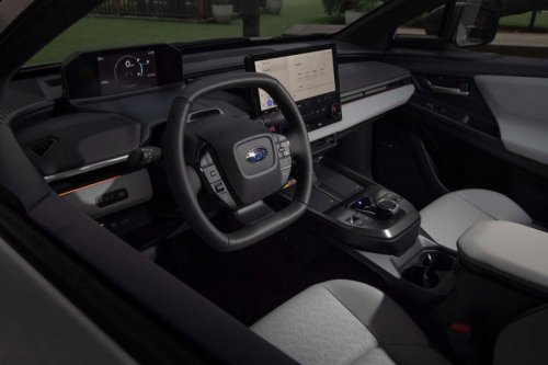 地味な電気SUV？いや、これは「本気のスバル」だ！ソルテラが見せた電動時代の反撃