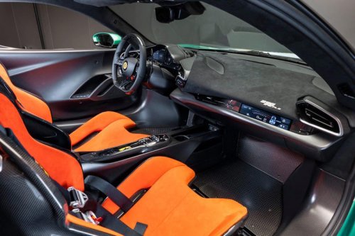 噂の新型モデル、フェラーリ296スペチアーレがついに登場！ デリバリーは2026年春 価格は約6500万円