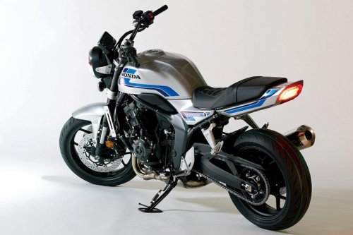 ホンダ「CB1000Fコンセプト」徹底チェック！ CBらしさあふれるスタイルで現代に蘇った“最強のF”