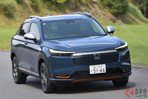 「どっちが良いの？」 人気国産「コンパクトSUV」が凄すぎた！ トヨタ・ホンダで悩む… 「ヤリスクロス＆ヴェゼル」の特徴とは