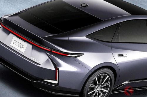 全長5.1m超え！ レクサス新型「クーペセダン」発表に反響殺到！「日本導入うれしい！」「いや大きすぎでしょ…」と賛否両論も！ めちゃ斬新デザインの「新型ES」中国で世界初公開！