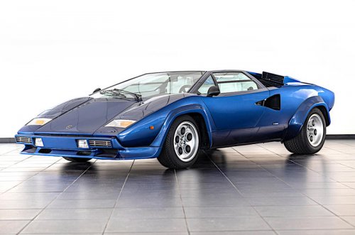 37 futuristic classic cars