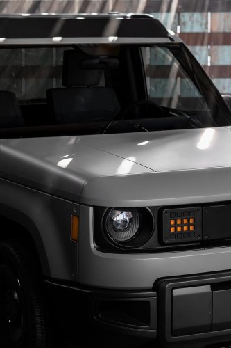 View photos of the 2027 Slate truck