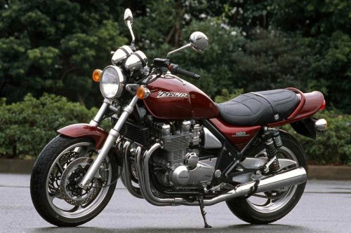 カワサキ「ゼファー1100」の系譜｜空冷・大排気量で人気を誇ったゼファーの最終完成形【バイクの歴史】