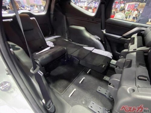 「パジェロスポーツ」日本で売らないのマジでもったいない 人気と実力徹底調査