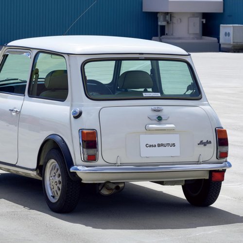 Chill CARS｜《ローバー ミニ》小型車に革命を与えた、世界有数の名車。