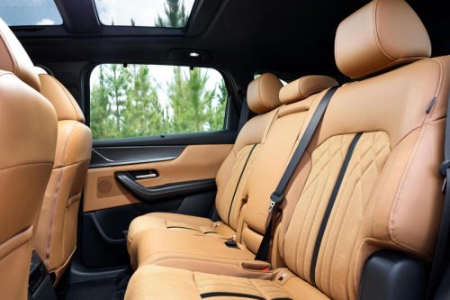 2025 Mazda CX-70 G50e Azami review