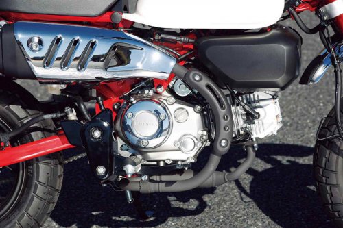 【レビュー】ホンダ「モンキー125」インプレ（2025年）走りの性能と装備の特徴を徹底解説