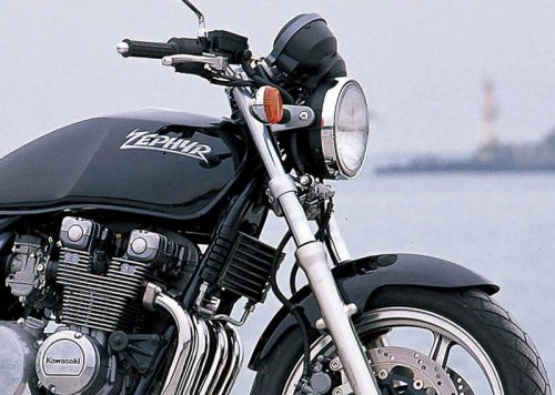 カワサキ「ゼファー400」の系譜｜ネイキッドブームを作り出した、自然体で楽しめるみんなの4気筒モデル【バイクの歴史】