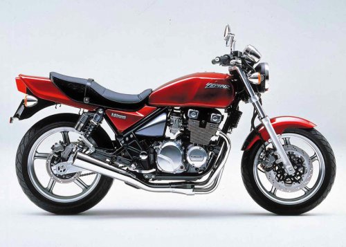 カワサキ「ゼファー400」の系譜｜ネイキッドブームを作り出した、自然体で楽しめるみんなの4気筒モデル【バイクの歴史】