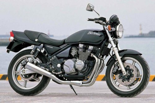 カワサキ「ゼファー400」の系譜｜ネイキッドブームを作り出した、自然体で楽しめるみんなの4気筒モデル【バイクの歴史】
