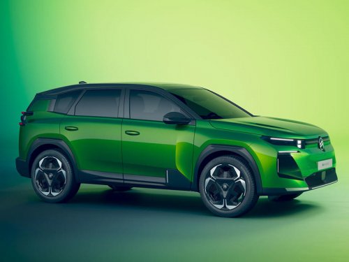 シトロエン「C5エアクロス」が第二世代へと進化！ 新STLAミディアム プラットフォーム採用で電動化を加速