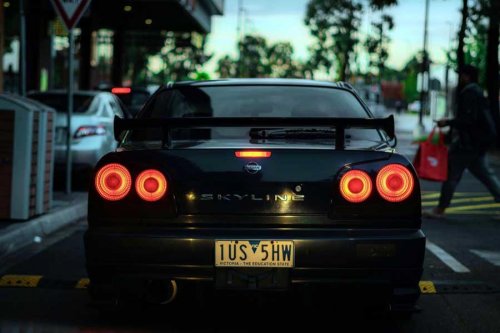 「ハイブリッド車」神話崩壊？ 豪州調査で判明「走り方次第でガソリン車より燃費悪化」 100万円高いHV、本当に元取れる？