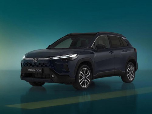 トヨタ カローラ クロスが欧州でビッグチェンジ、ボディ同色の六角形ハニカムグリルでイメージ一新