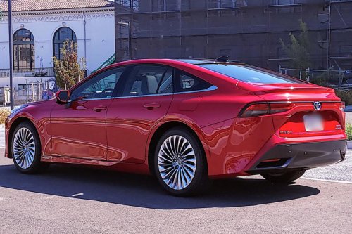 「30年越しの奇跡」あの頃のスープラがトヨタの手で“新車のように”蘇った！JDMの魂は今も熱い