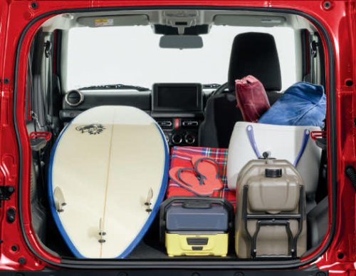 「待望の5ドア」なのに不満の声も？ ジムニーノマドへのSNSのリアルな評価は