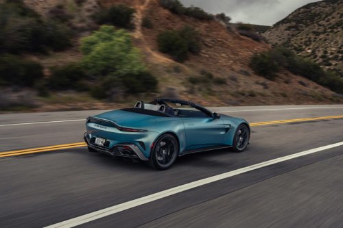 2026 Aston Martin Vantage Roadster Has Wide Fenders and an Even Wider Grille