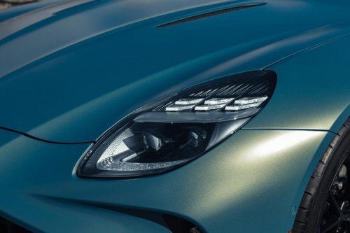 2026 Aston Martin Vantage Roadster Has Wide Fenders and an Even Wider Grille