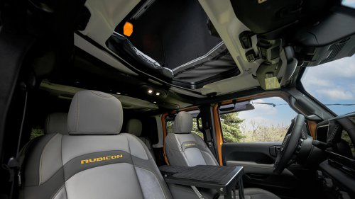 The Jeep Awning and Rooftop Tent Overlanding Concept in Photos