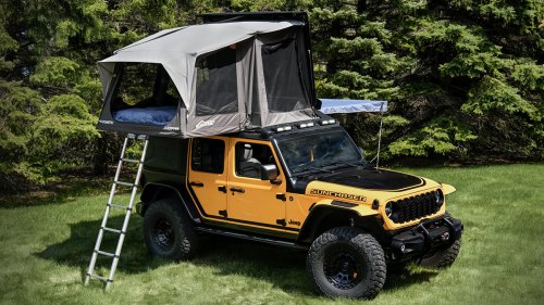 The Jeep Awning and Rooftop Tent Overlanding Concept in Photos