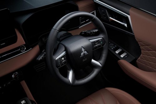 2025 Mitsubishi Outlander: Upgraded spec means price rises for petrol-powered models