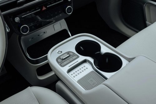View Interior Photos of the 2026 Hyundai Ioniq 9