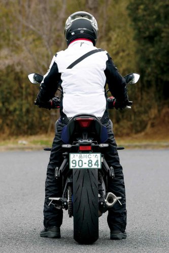 【レビュー】ヤマハ「MT-07 Y-AMT」インプレ｜倒立フォークに新フレーム採用！ Y-AMTも加わって装備も充実