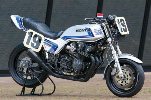 栄光の歴史に彩られた特別色“スペンサーカラー”とは？ CB1000Fコンセプトにも採用され話題に！