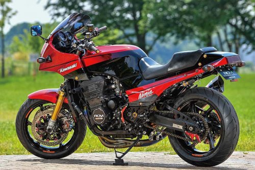 ACサンクチュアリー GPZ900R（カワサキ GPZ900R）製作から7年･1万3000km走行し良好な状態を保つ【Heritage&amp;Legends】
