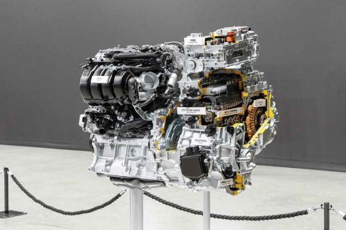 トヨタ 新型「RAV4」を世界初公開。多様なニーズに対応して3つのスタイルを設定