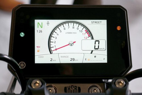 ヤマハ「XSR900 日本限定カラー」撮影レポート｜2025年モデルはメーターや各部装備がバージョンアップ