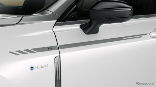 トヨタ『クラウン』誕生70周年仕様が発売、「THE CROWN」専用モデルも