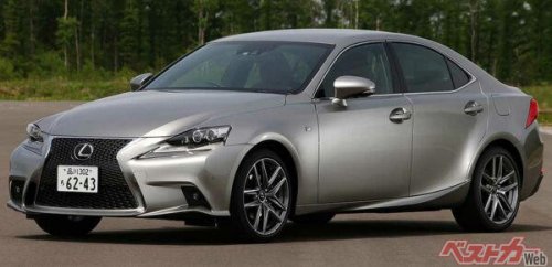 13代目スカイライン・6代目レガシィの不人気で考えた 日本人はなぜクルマの肥大化を嫌うのか？【ベストカーアーカイブス2014】