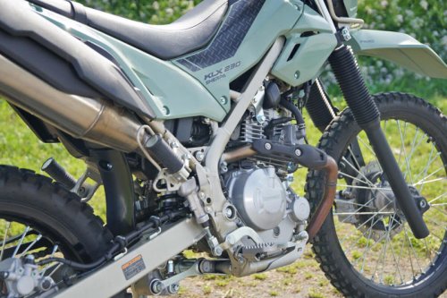 フレンドリーさが魅力！KLX230 SHERPAがくれる安心のライディング体験
