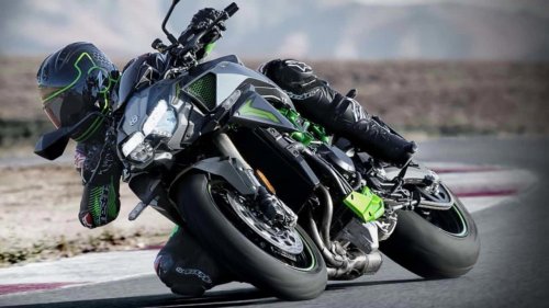Yamaha’s Experimenting With Electric Turbo Motorcycles, Just Like Honda