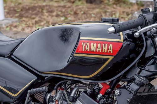 メローズ RZ350（ヤマハ RZ350）今できる手法を盛り込んだレストア&amp;カスタム路線のRZ【Heritage&amp;Legends】