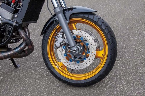 メローズ RZ350（ヤマハ RZ350）今できる手法を盛り込んだレストア&amp;カスタム路線のRZ【Heritage&amp;Legends】