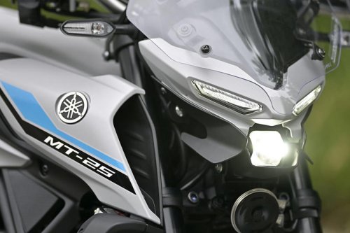 街中をキビキビ走れる扱いやすさにツーリング性能をプラスオン！ヤマハ新型MT-25 Touring