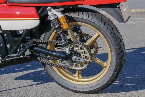 ブライトロジック GS1000（スズキ GS1000）ヨシムラMCFAJレーサーをオマージュした高完成度のGS【Heritage&amp;Legends】