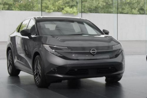 日産の新型リーフ、ワールドプレミアまで秒読み段階に突入か。ティーザー動画を公開中