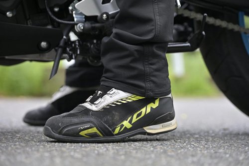 街中をキビキビ走れる扱いやすさにツーリング性能をプラスオン！ヤマハ新型MT-25 Touring