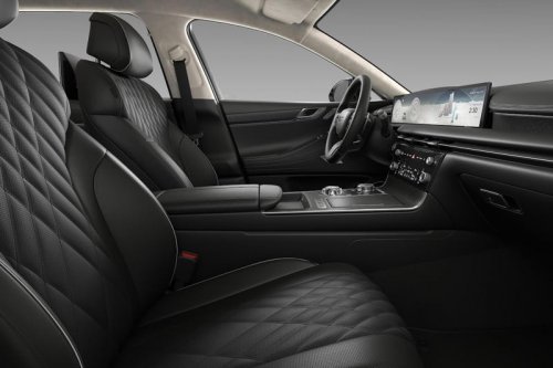 2025 Genesis Electrified G80 price and specs