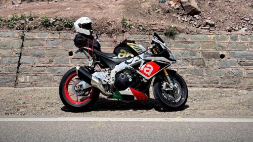 10 Hacks For Touring On A Superbike In The Summer