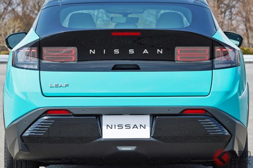 日産が新型「リーフ」を世界初公開！ 8年ぶり全面刷新！ 3代目は「“流麗”クーペSUV」フォルムに 25年秋よりグローバルで発売へ