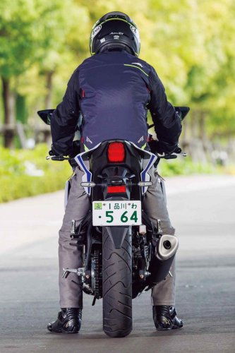 【レビュー】ヤマハ新型「YZF-R25」インプレ｜2025年モデルはデザイン一新！ 精悍さを増したフォルムに進化