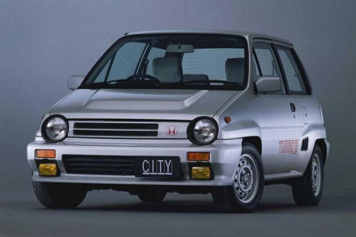 これが21世紀の「ブルドッグ」。ホンダが2026年発売の新型スーパーEVを英国で公開へ